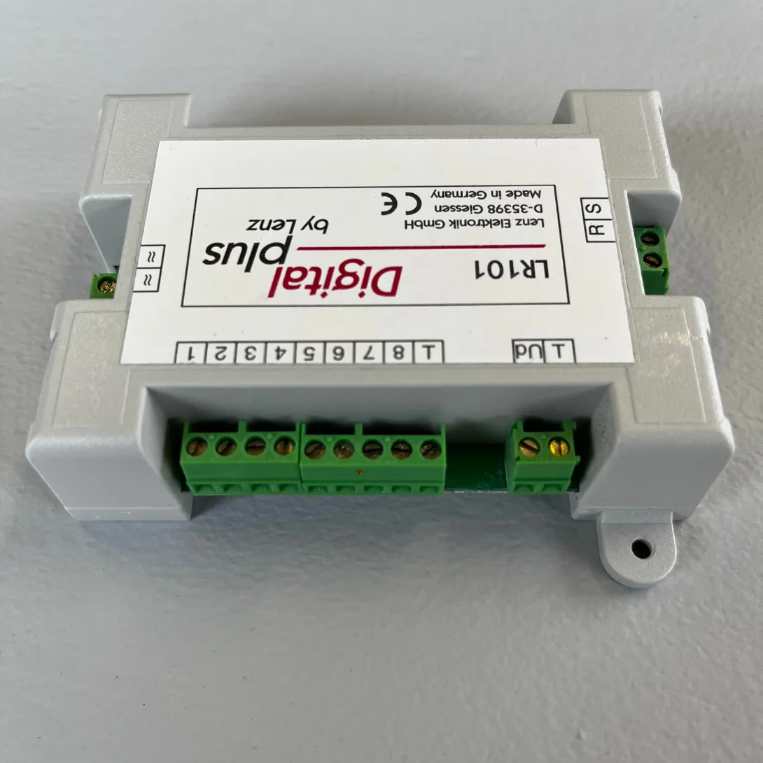 LR101 - Feedback Module with 8 Outlets - DIGITAL PLUS by LENZ