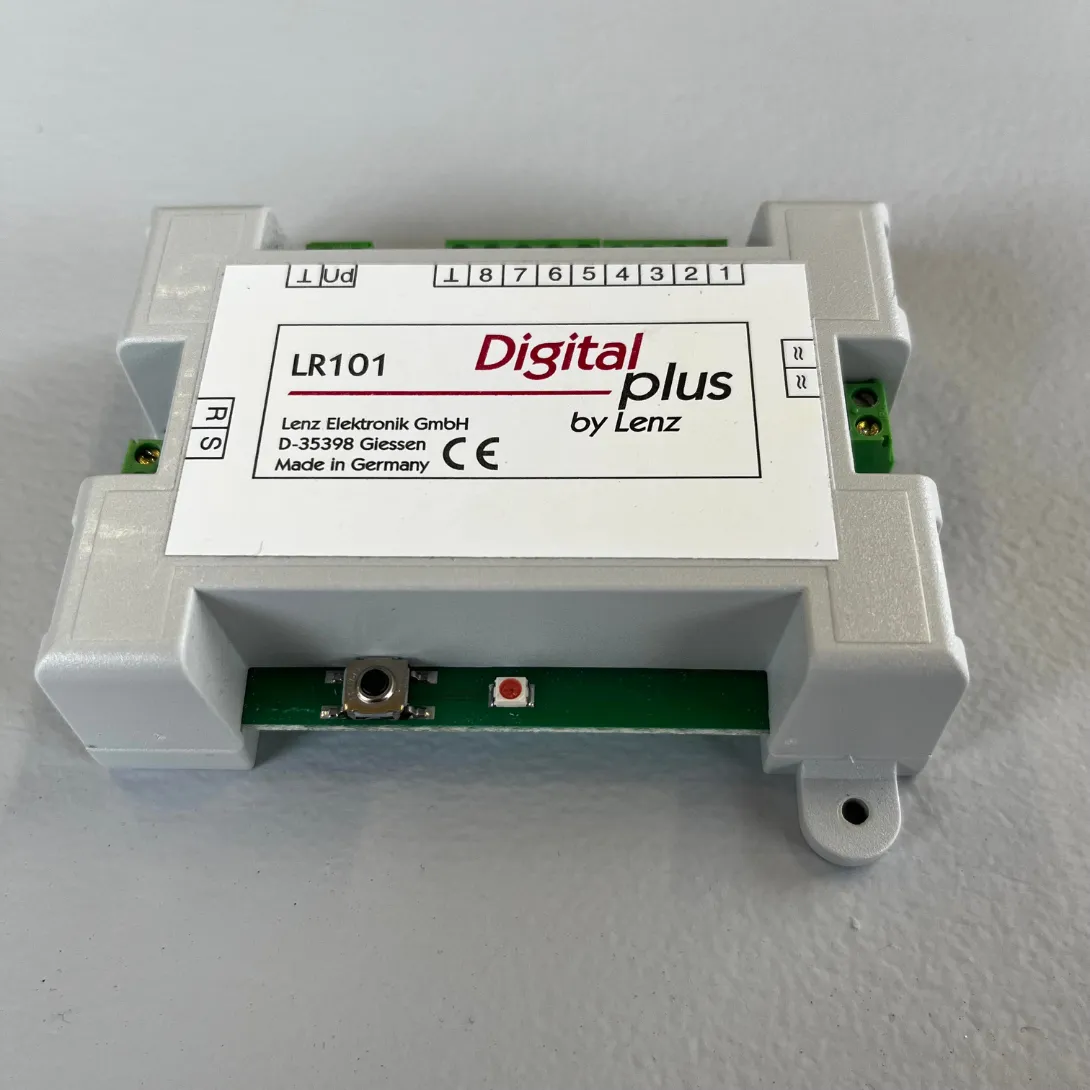 LR101 - Feedback Module with 8 Outlets - DIGITAL PLUS by LENZ