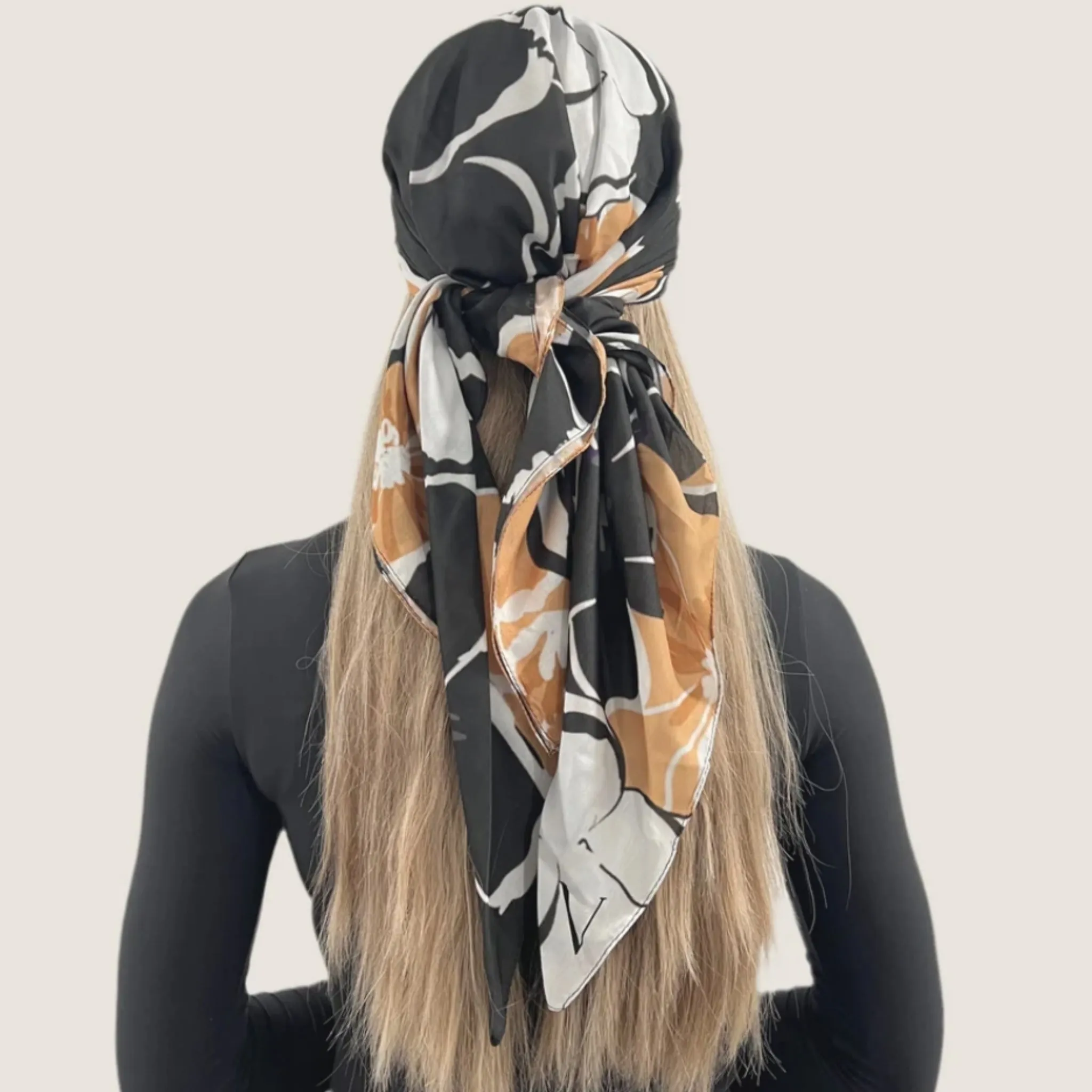 Naia Headscarf by Valeri Many Styles