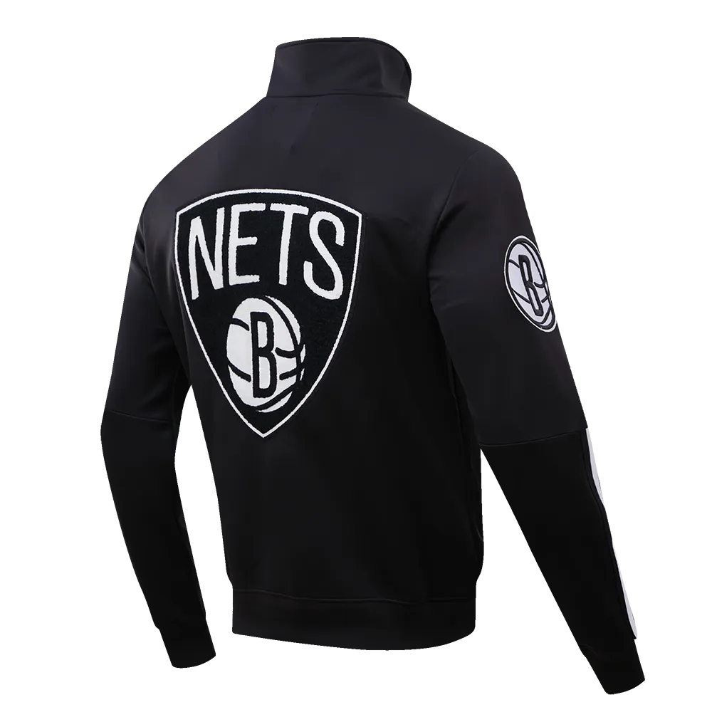 NBA BROOKLYN NETS HOMETOWN MEN'S TRACK JACKET (BLACK)